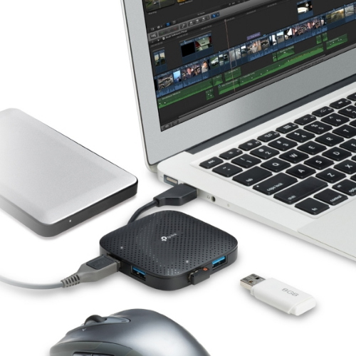 TP-Link Hub USB 4 porte USB 3.0 fino a 5 Gbps - UH400